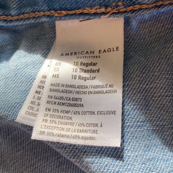 American Eagle Mom Jeans - Picture 5 of 6